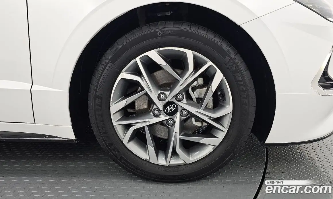 Hyundai Sonata 2019 2.0 автомат (гидро), фото 7 Hyundai Sonata 2019 2.0 автомат (гидро), фото 7