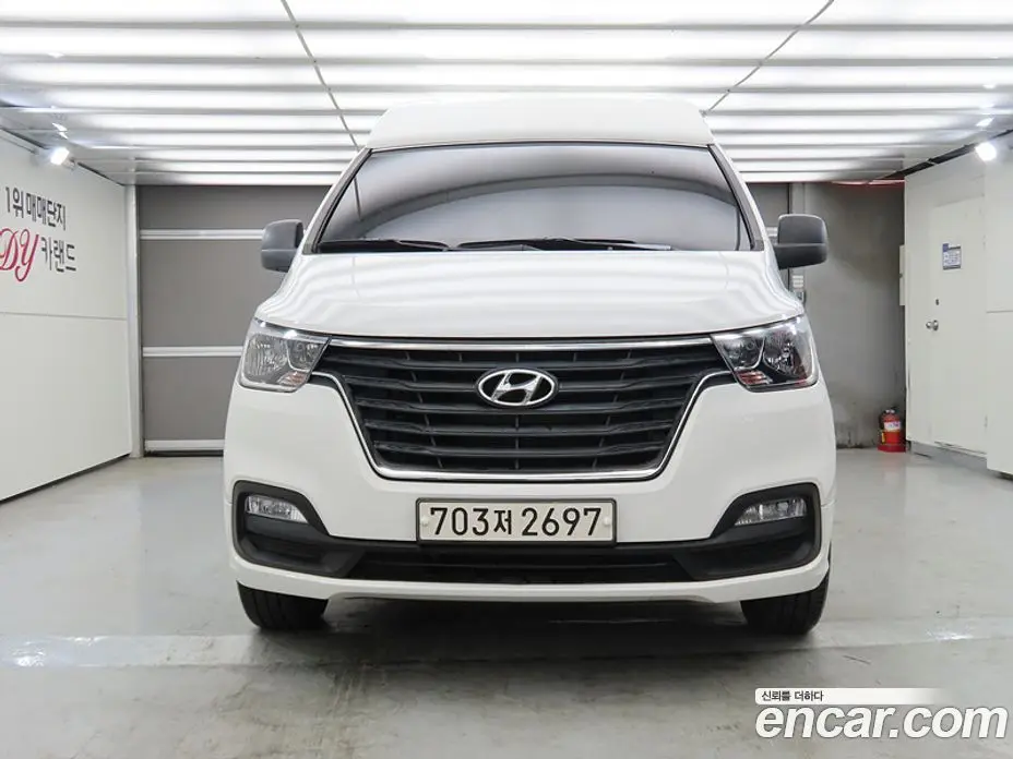 Hyundai Starex 2019 2.5 автомат (гидро), фото 2 Hyundai Starex 2019 2.5 автомат (гидро), фото 2