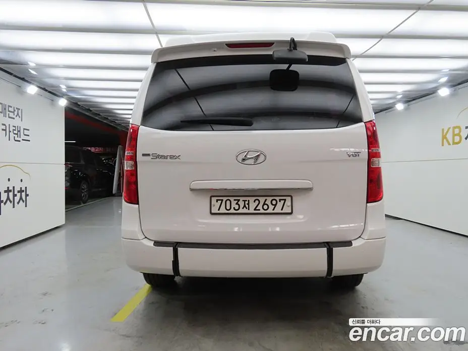 Hyundai Starex 2019 2.5 автомат (гидро), фото 3 Hyundai Starex 2019 2.5 автомат (гидро), фото 3
