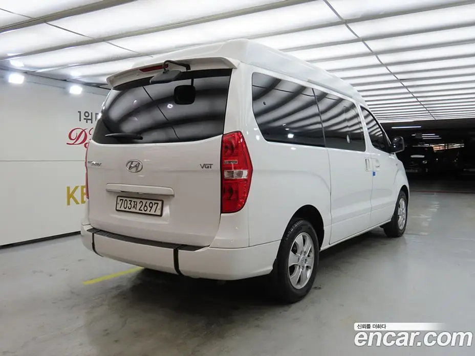 Hyundai Starex 2019 2.5 автомат (гидро), фото 4 Hyundai Starex 2019 2.5 автомат (гидро), фото 4