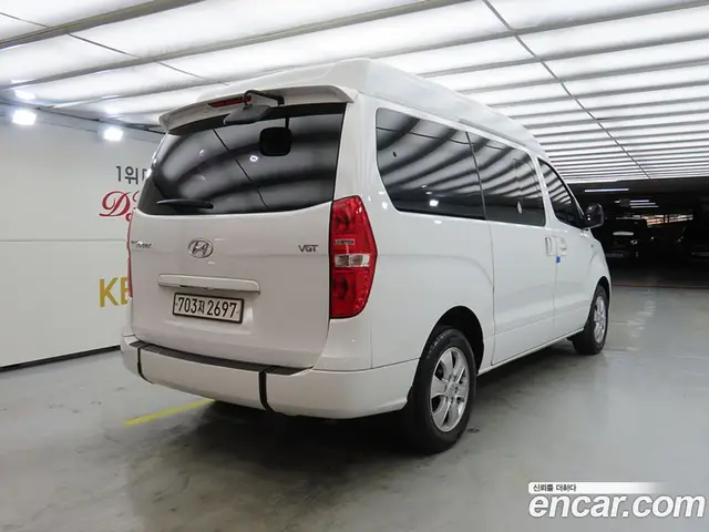 Hyundai Starex 2019 2.5 автомат (гидро), миниатюра 4 Hyundai Starex 2019 2.5 автомат (гидро), миниатюра 4