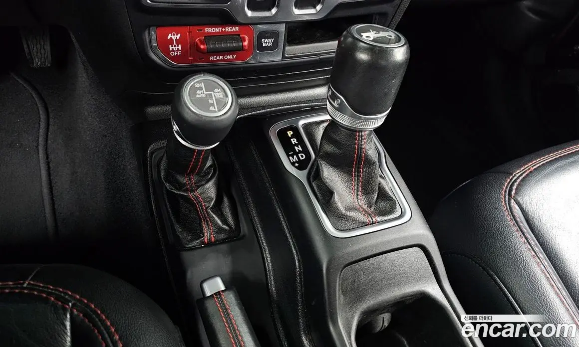 Jeep Wrangler 2020 2.0 автомат (гидро), фото 12 Jeep Wrangler 2020 2.0 автомат (гидро), фото 12