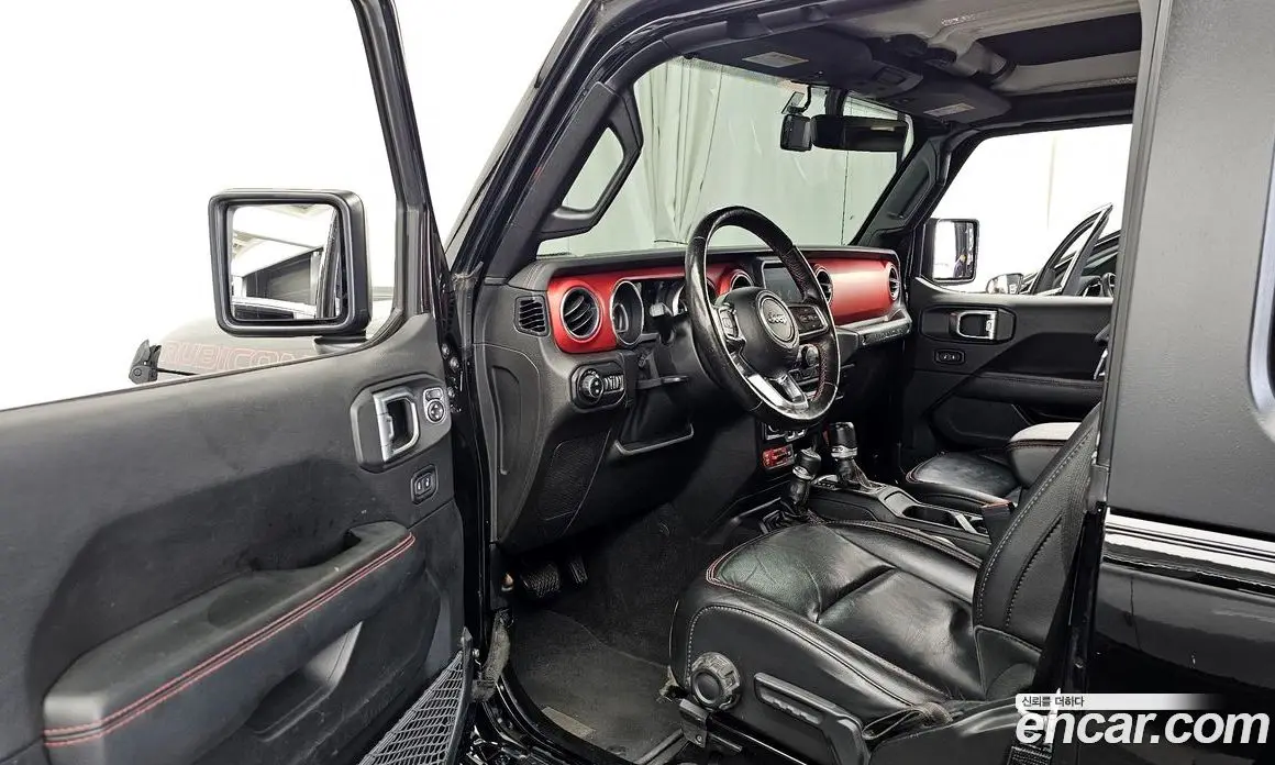 Jeep Wrangler 2020 2.0 автомат (гидро), фото 13 Jeep Wrangler 2020 2.0 автомат (гидро), фото 13