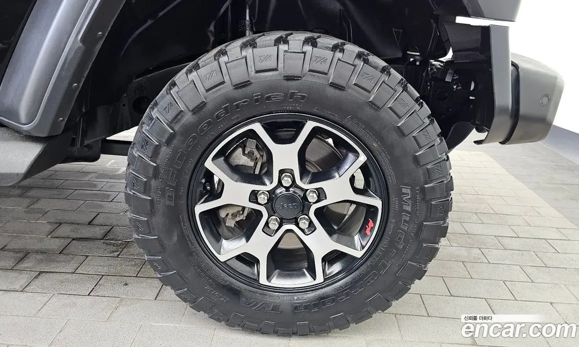 Jeep Wrangler 2020 2.0 автомат (гидро), фото 7 Jeep Wrangler 2020 2.0 автомат (гидро), фото 7