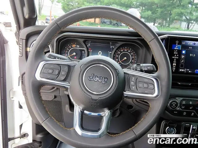 Jeep Wrangler 2024 2.0 автомат (гидро), миниатюра 8 Jeep Wrangler 2024 2.0 автомат (гидро), миниатюра 8