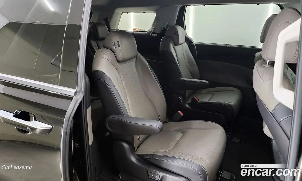 Kia Carnival 2024 3.5 автомат (гидро), фото 12 Kia Carnival 2024 3.5 автомат (гидро), фото 12