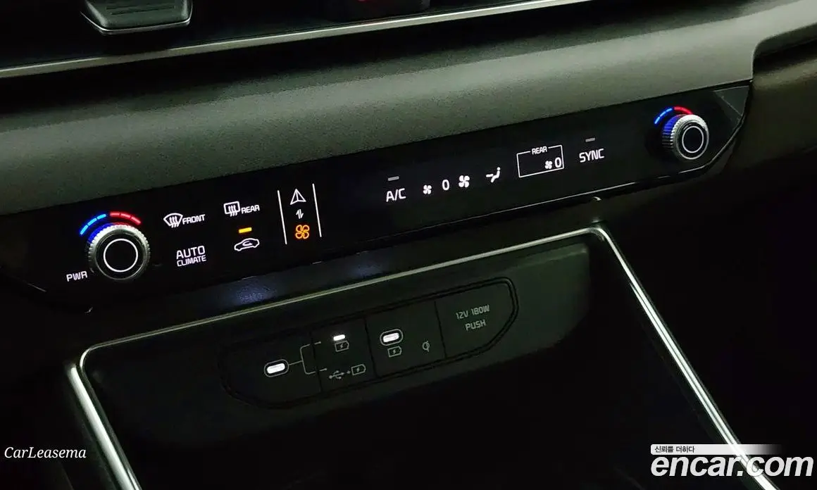 Kia Carnival 2024 3.5 автомат (гидро), фото 18 Kia Carnival 2024 3.5 автомат (гидро), фото 18