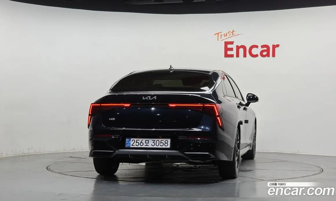 Kia K5 (Optima) 2024 2.0 автомат (гидро), фото 4