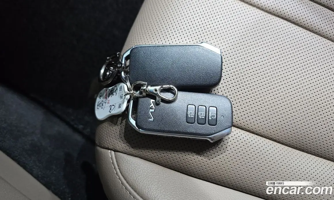 Kia K8 2024 2.5 автомат (гидро), фото 16 Kia K8 2024 2.5 автомат (гидро), фото 16