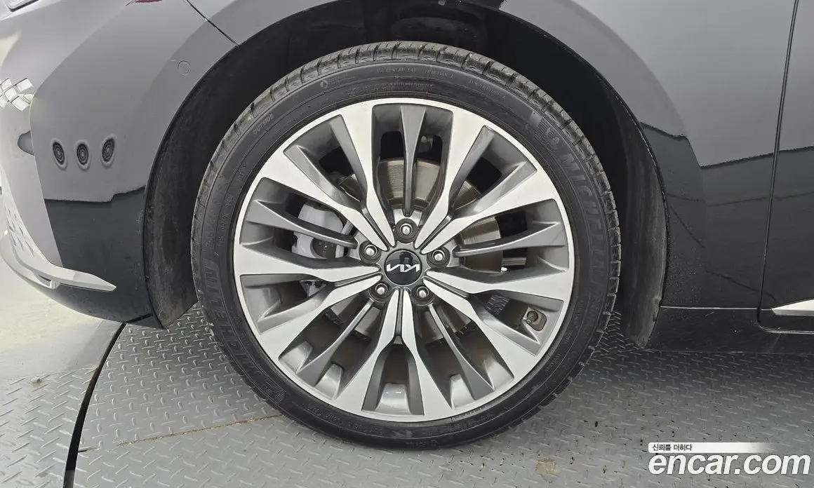 Kia K8 2024 2.5 автомат (гидро), фото 5 Kia K8 2024 2.5 автомат (гидро), фото 5