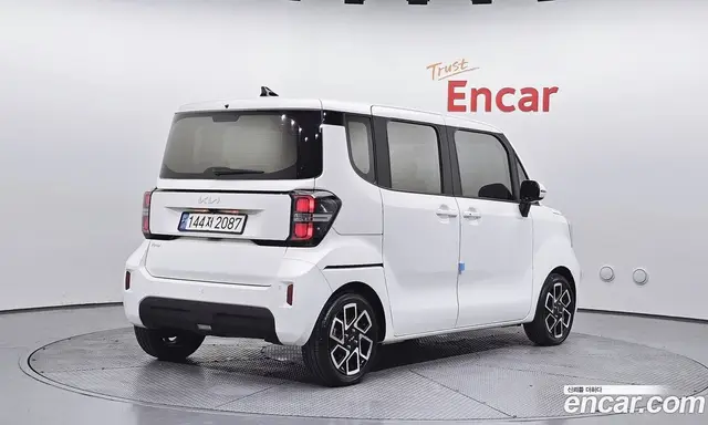 Kia Ray 2023 1.0 автомат (гидро), миниатюра 2