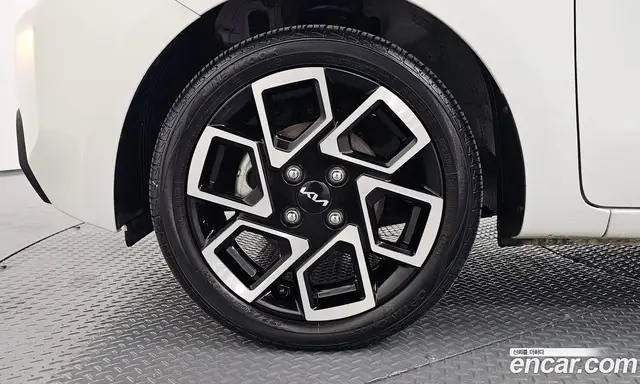 Kia Ray 2023 1.0 автомат (гидро), миниатюра 5