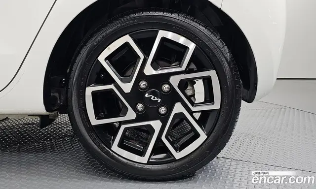Kia Ray 2023 1.0 автомат (гидро), миниатюра 7