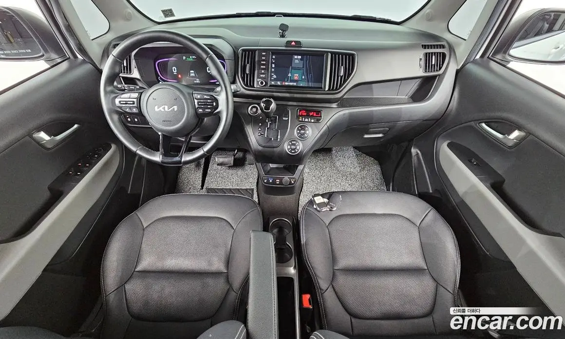 Kia Ray 2023 1.0 автомат (гидро), фото 10