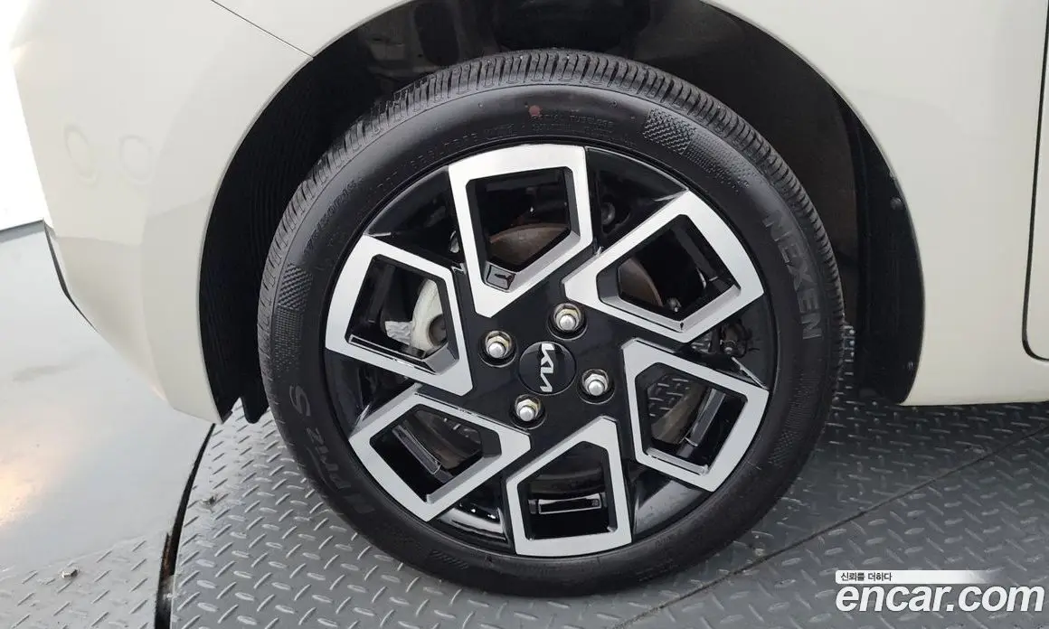 Kia Ray 2023 1.0 автомат (гидро), фото 5 Kia Ray 2023 1.0 автомат (гидро), фото 5