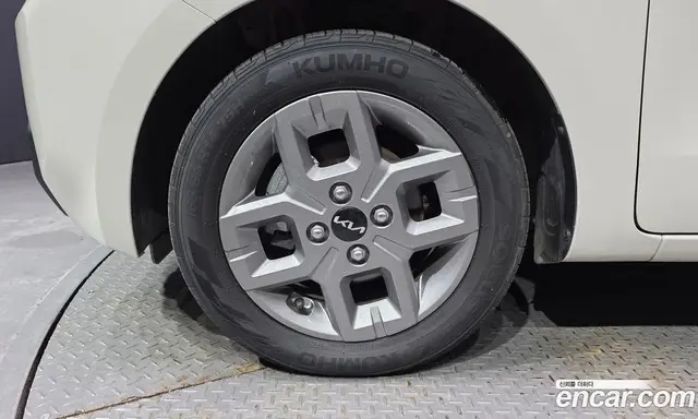 Kia Ray 2024 1.0 автомат (гидро), миниатюра 5 Kia Ray 2024 1.0 автомат (гидро), миниатюра 5