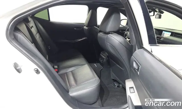 Lexus IS 2016 2.0 автомат (гидро), миниатюра 12