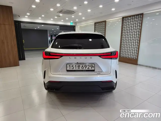 Lexus NX 2022 2.5 автомат (вариатор), миниатюра 4 Lexus NX 2022 2.5 автомат (вариатор), миниатюра 4