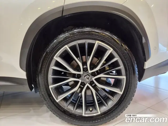 Lexus NX 2022 2.5 автомат (вариатор), миниатюра 6 Lexus NX 2022 2.5 автомат (вариатор), миниатюра 6