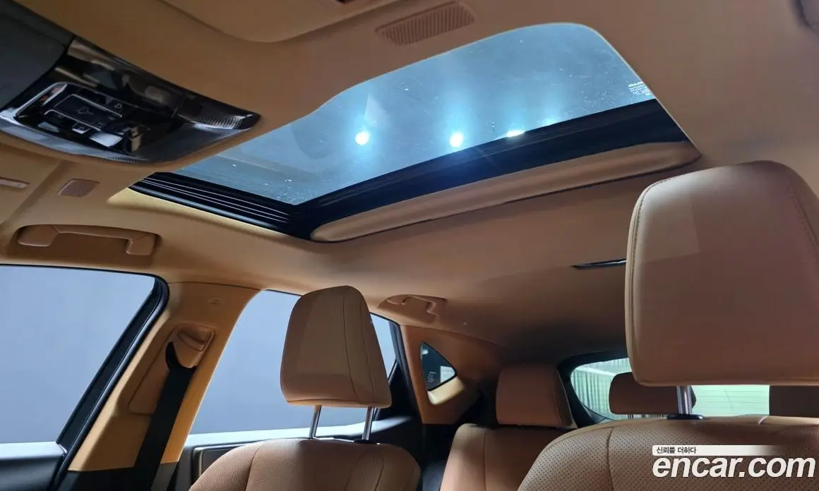 Lexus NX 2023 2.5 автомат (гидро), фото 24 Lexus NX 2023 2.5 автомат (гидро), фото 24