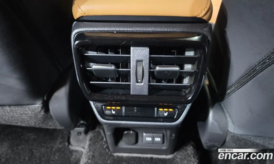 Lexus NX 2023 2.5 автомат (гидро), фото 25 Lexus NX 2023 2.5 автомат (гидро), фото 25