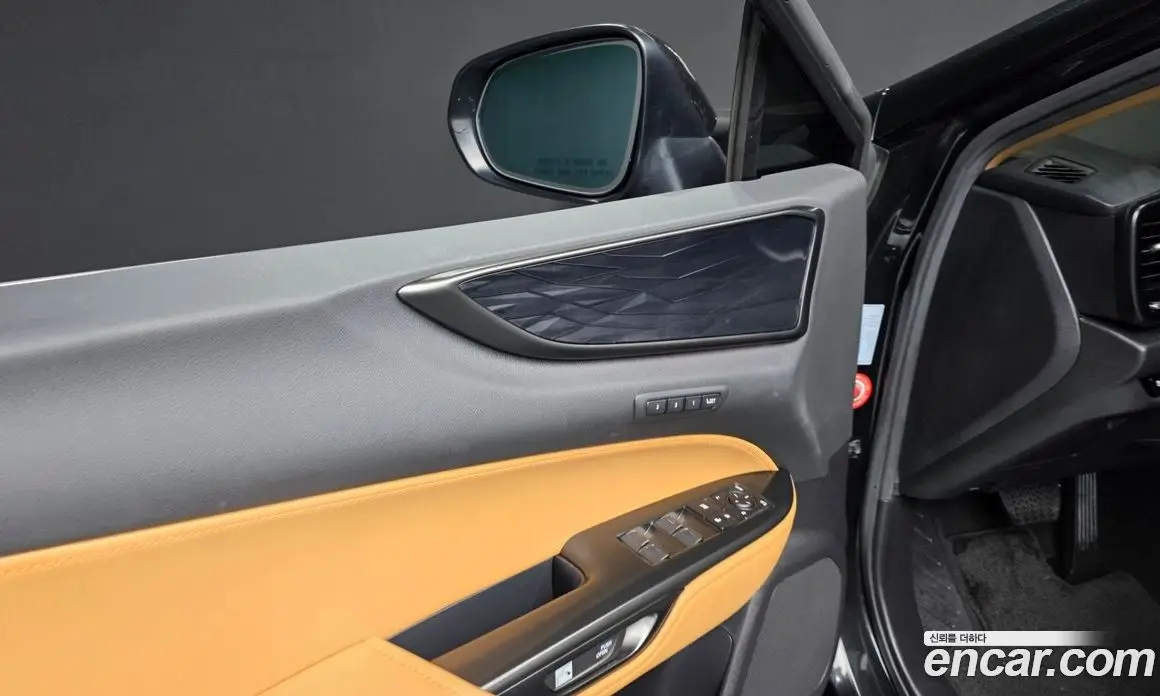 Lexus NX 2023 2.5 автомат (гидро), фото 36 Lexus NX 2023 2.5 автомат (гидро), фото 36