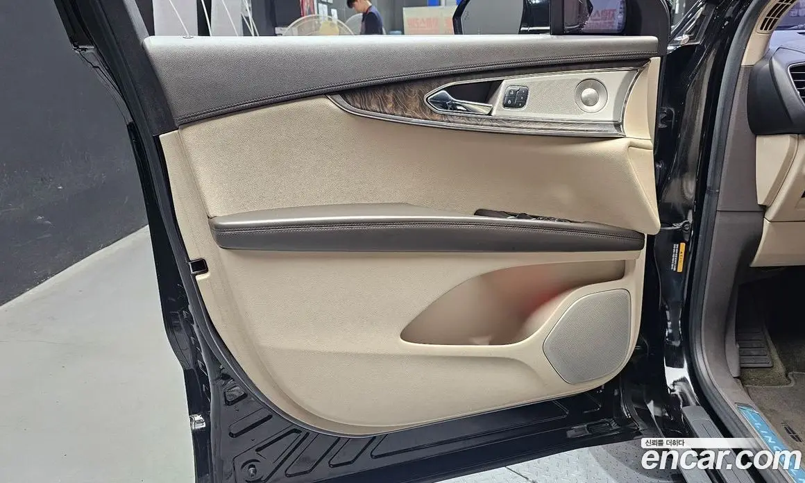 Lincoln MKX 2017 2.7 автомат (гидро), фото 14 Lincoln MKX 2017 2.7 автомат (гидро), фото 14