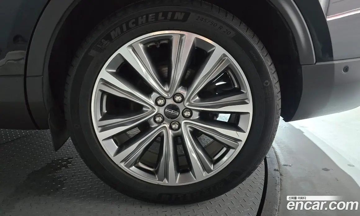 Lincoln MKX 2017 2.7 автомат (гидро), фото 7 Lincoln MKX 2017 2.7 автомат (гидро), фото 7