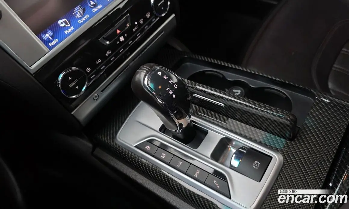 Maserati Quattroporte 2014 3.8 автомат (гидро), фото 9 Maserati Quattroporte 2014 3.8 автомат (гидро), фото 9