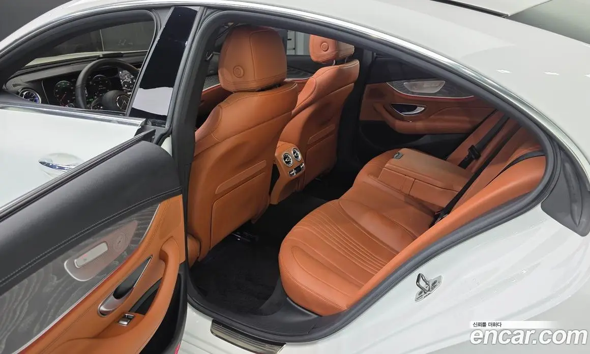 Mercedes-Benz CLS-Class 2023 3.0 автомат (гидро), фото 17