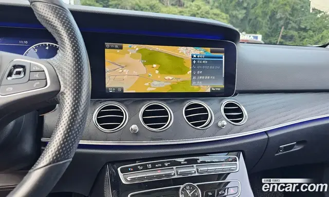 Mercedes-Benz E-Class 2017 2.0 автомат (гидро), миниатюра 12