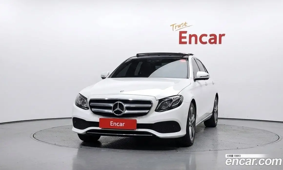 Mercedes-Benz E-Class 2017 2.0 автомат (гидро), фото 3 Mercedes-Benz E-Class 2017 2.0 автомат (гидро), фото 3