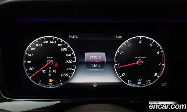Mercedes-Benz E-Class 2017 3.0 автомат (гидро), миниатюра 8