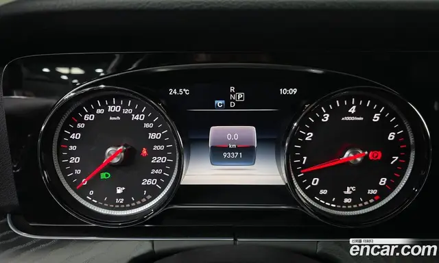 Mercedes-Benz E-Class 2018 2.0 автомат (гидро), миниатюра 11 Mercedes-Benz E-Class 2018 2.0 автомат (гидро), миниатюра 11