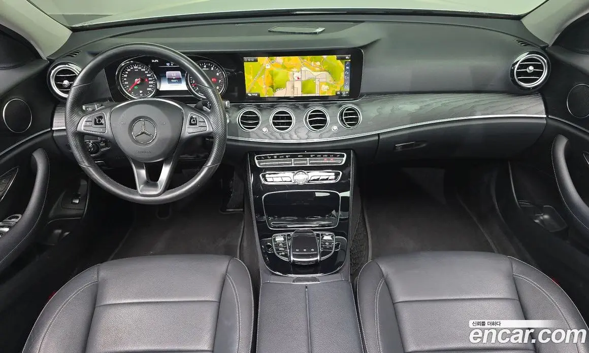 Mercedes-Benz E-Class 2018 2.0 автомат (гидро), фото 10 Mercedes-Benz E-Class 2018 2.0 автомат (гидро), фото 10