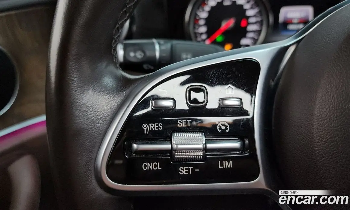 Mercedes-Benz E-Class 2019 1.9 автомат (гидро), фото 22