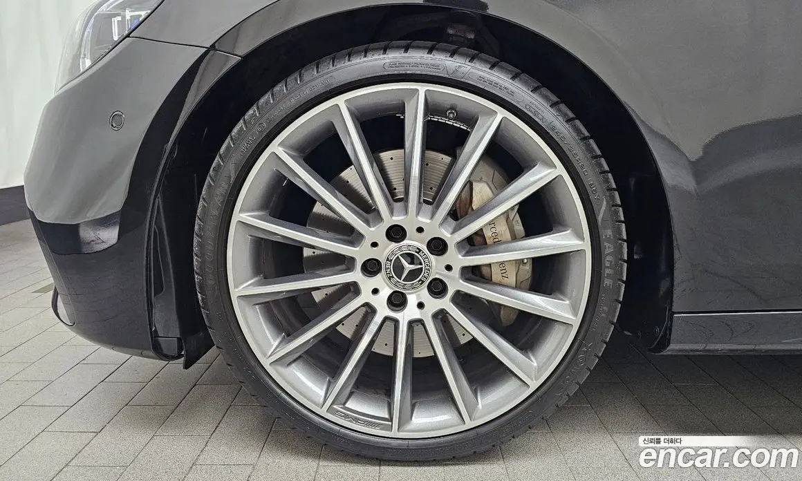 Mercedes-Benz E-Class 2022 2.0 автомат (гидро), фото 4 Mercedes-Benz E-Class 2022 2.0 автомат (гидро), фото 4