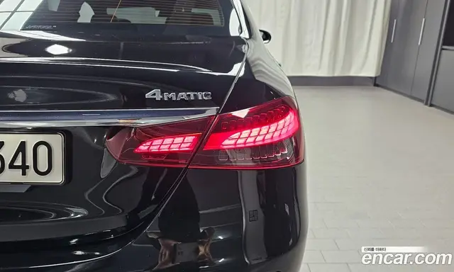 Mercedes-Benz E-Class 2022 2.0 автомат (гидро), миниатюра 8 Mercedes-Benz E-Class 2022 2.0 автомат (гидро), миниатюра 8