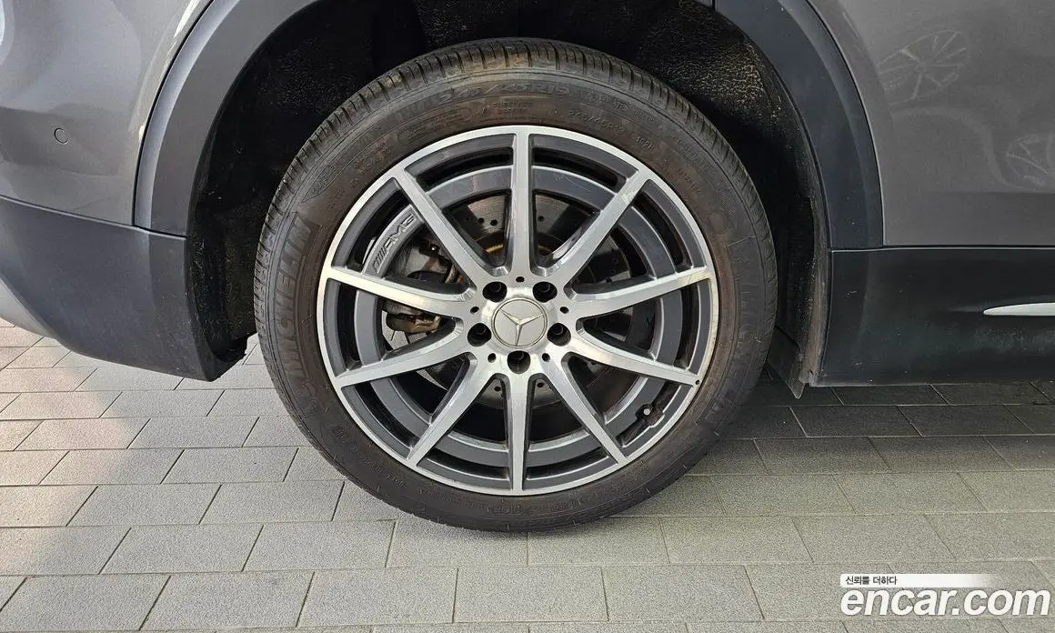 Mercedes-Benz GLB-Class 2022 2.0 автомат (гидро), фото 5 Mercedes-Benz GLB-Class 2022 2.0 автомат (гидро), фото 5