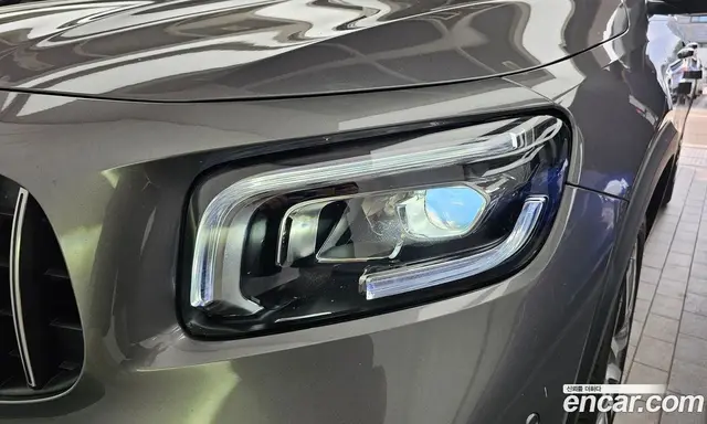 Mercedes-Benz GLB-Class 2022 2.0 автомат (гидро), миниатюра 8 Mercedes-Benz GLB-Class 2022 2.0 автомат (гидро), миниатюра 8