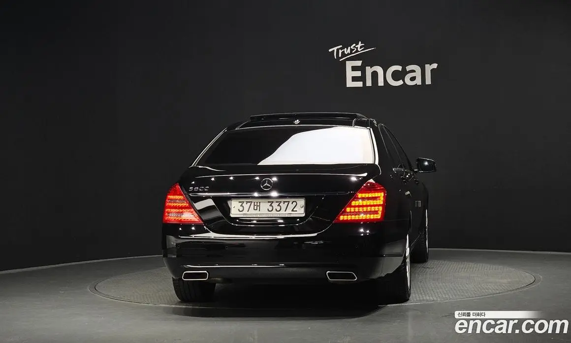 Mercedes-Benz S-Class 2010 5.5 автомат (гидро), фото 3 Mercedes-Benz S-Class 2010 5.5 автомат (гидро), фото 3