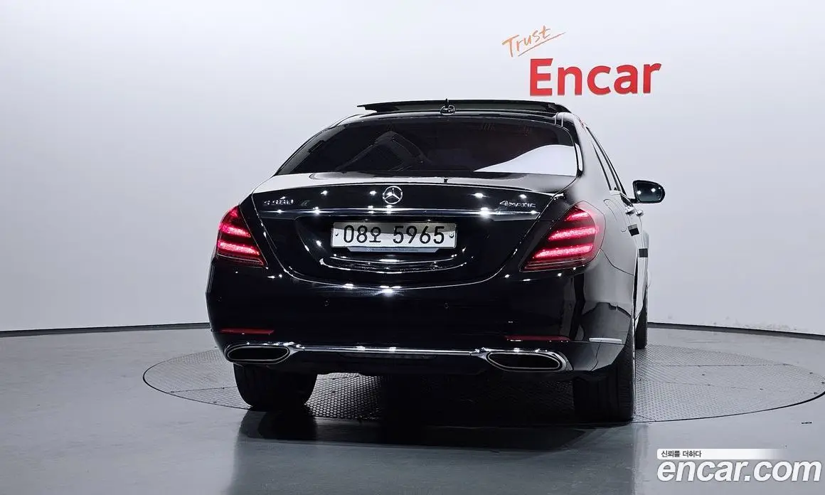 Mercedes-Benz S-Class 2018 4.0 автомат (гидро), фото 4 Mercedes-Benz S-Class 2018 4.0 автомат (гидро), фото 4