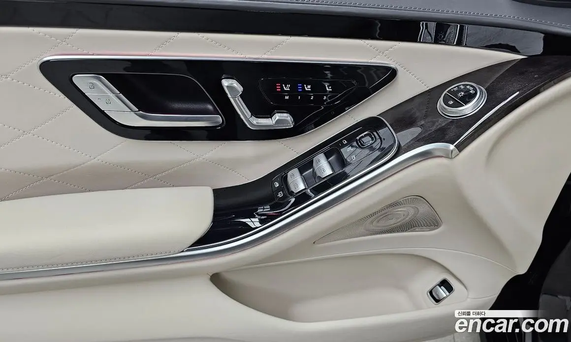 Mercedes-Benz S-Class 2021 4.0 автомат (гидро), фото 25 Mercedes-Benz S-Class 2021 4.0 автомат (гидро), фото 25