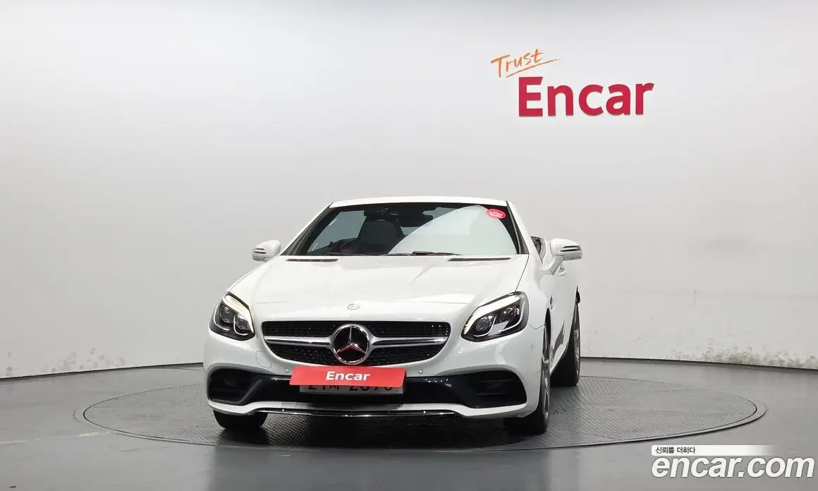 Mercedes-Benz SLC-Class 2017 2.0 автомат (гидро), фото 3 Mercedes-Benz SLC-Class 2017 2.0 автомат (гидро), фото 3