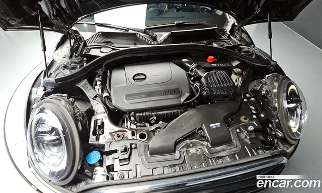 Mini Clubman 2022 1.5 автомат (гидро), миниатюра 6 Mini Clubman 2022 1.5 автомат (гидро), миниатюра 6