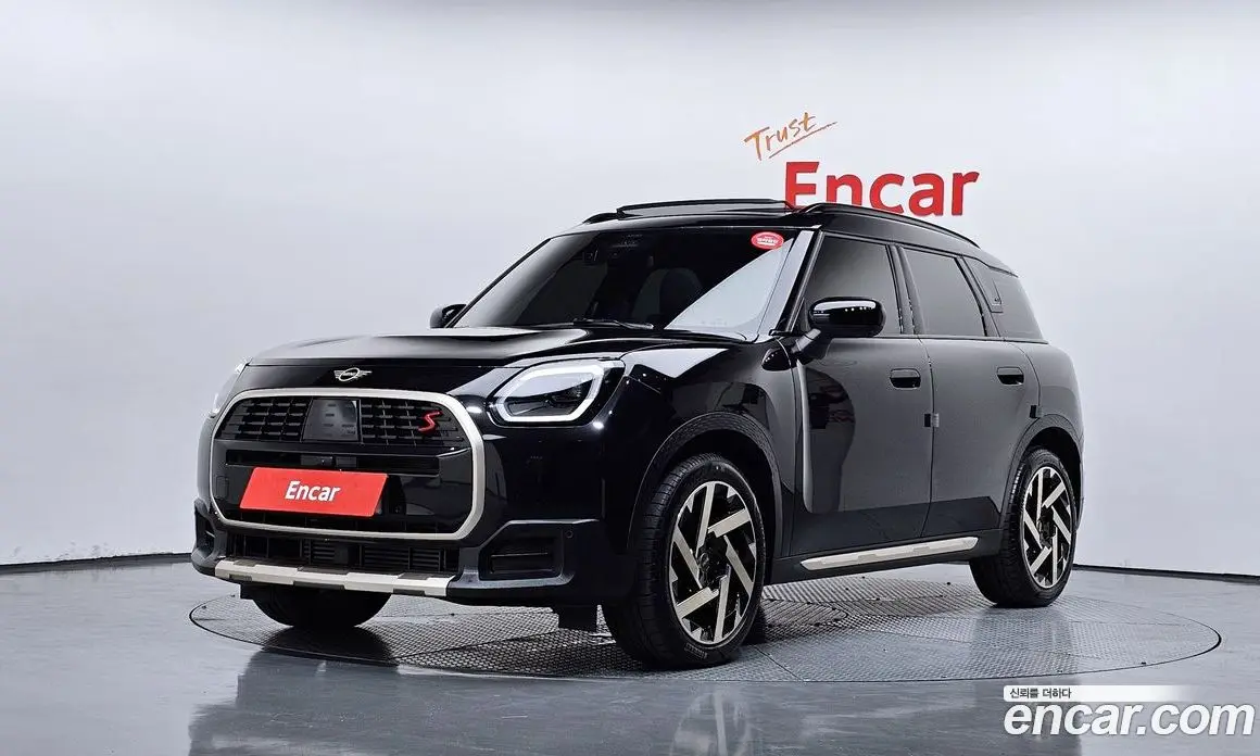 Mini Countryman 2024 2.0 автомат (гидро), фото 1 Mini Countryman 2024 2.0 автомат (гидро), фото 1