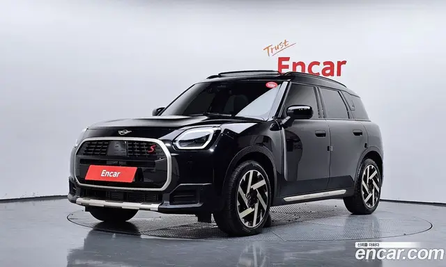 Mini Countryman 2024 2.0 автомат (гидро), миниатюра 1 Mini Countryman 2024 2.0 автомат (гидро), миниатюра 1