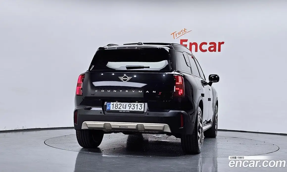 Mini Countryman 2024 2.0 автомат (гидро), фото 4 Mini Countryman 2024 2.0 автомат (гидро), фото 4