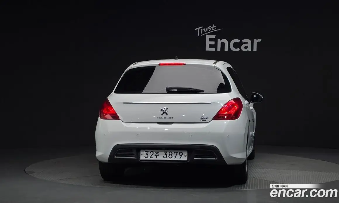 Peugeot 308 2013 1.6 автомат (гидро), фото 4 Peugeot 308 2013 1.6 автомат (гидро), фото 4
