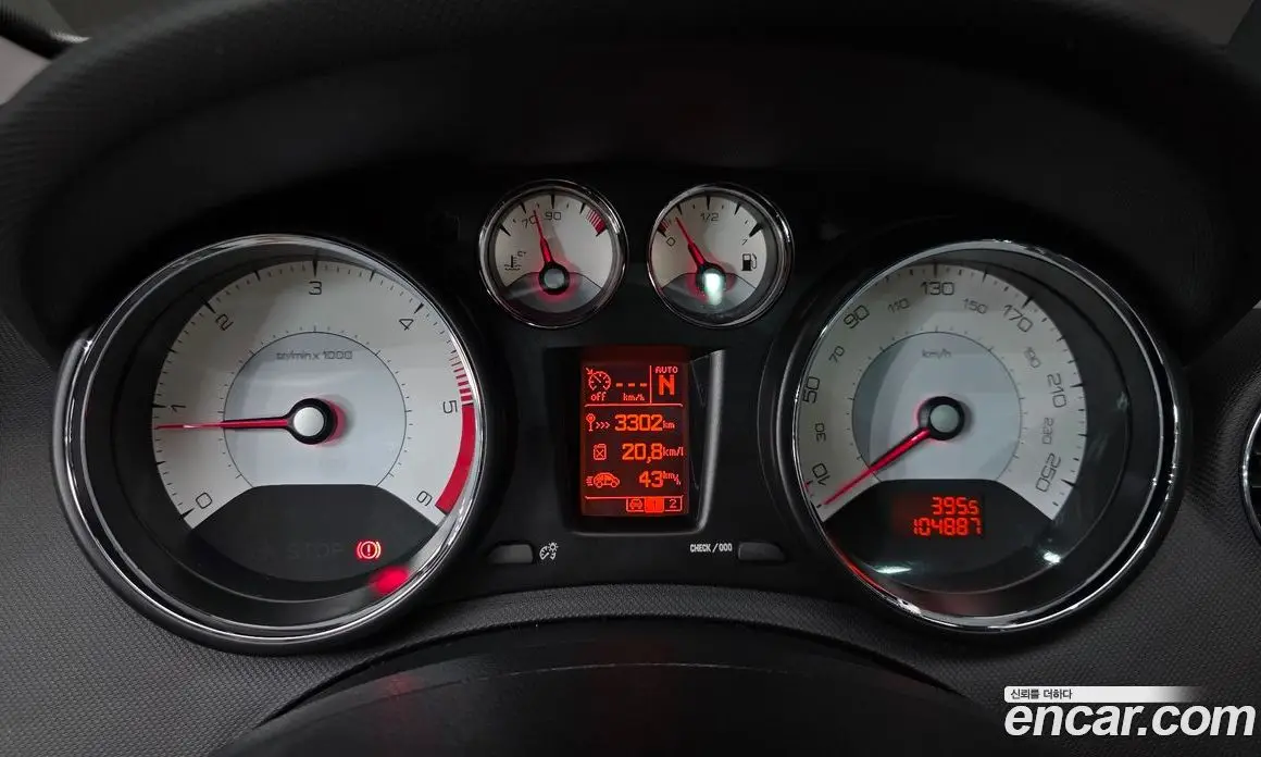 Peugeot 308 2013 1.6 автомат (гидро), фото 8 Peugeot 308 2013 1.6 автомат (гидро), фото 8